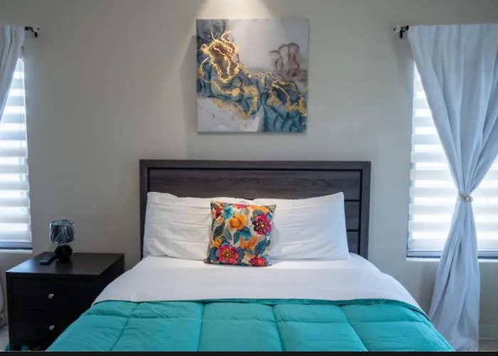 Emerald Sundara Ochi Holiday home